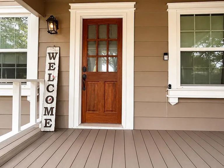 5707 Delfren Ln — Photo 2