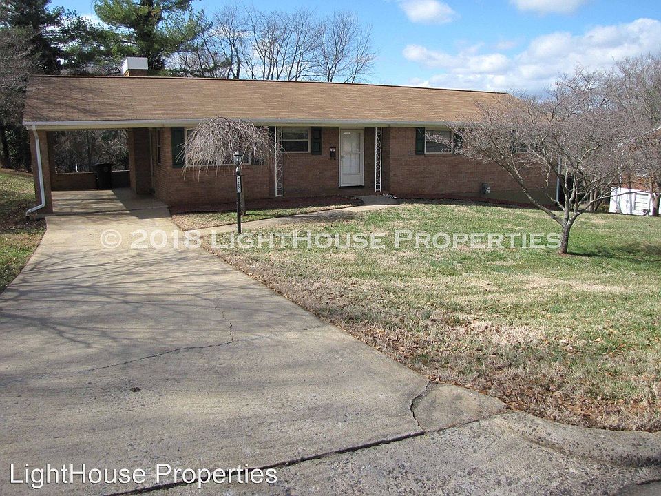 1st image of 723 Hayes Dr