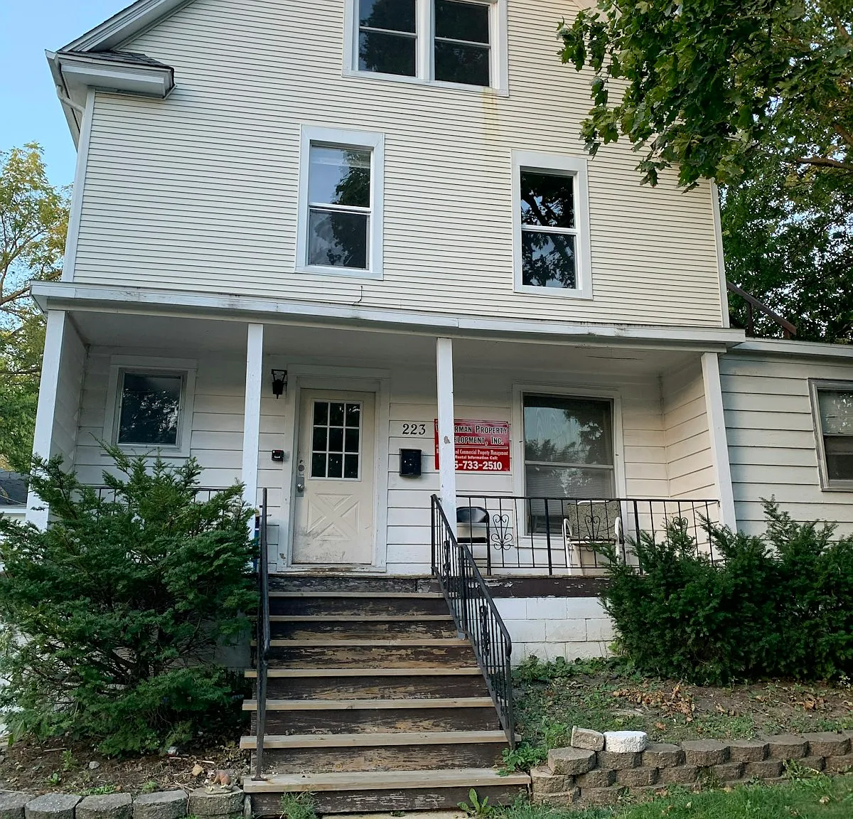223 West Locust Street, Unit 7 — Photo 1