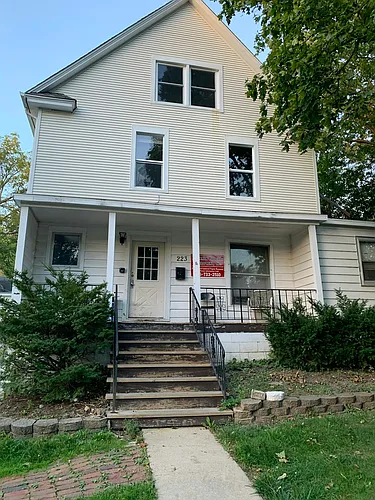 223 W Locust St #7 Photo 1