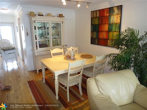 3rd image of 298 SE 6th Ave APT 20