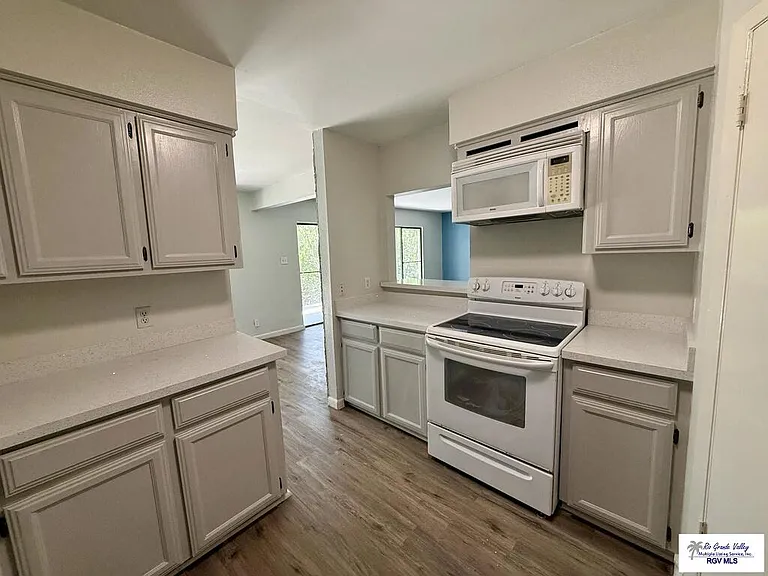 2101 El Dorado Ave — Photo 16