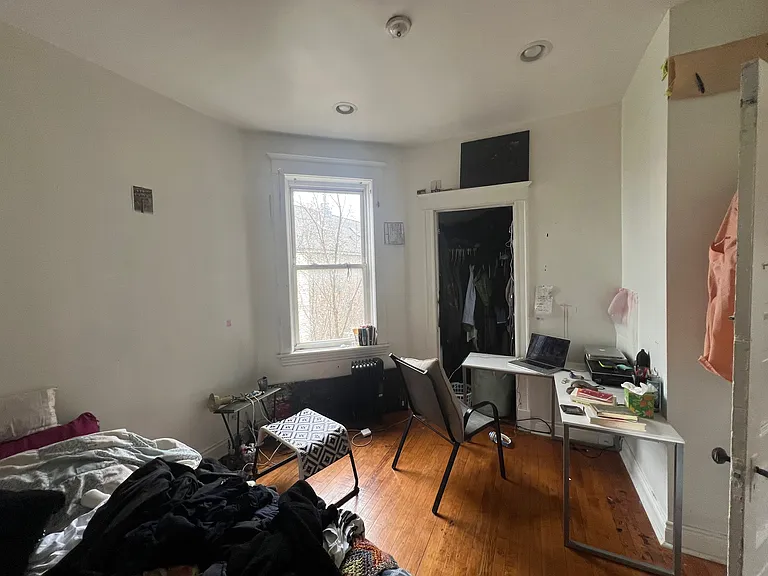 2658 W 23rd St #3R — Photo 18