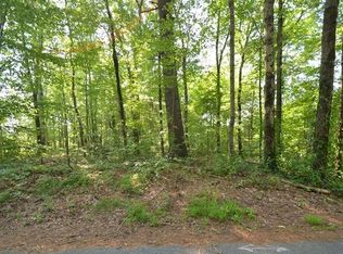 15 Shattuck Rd, Hadley, MA 01035