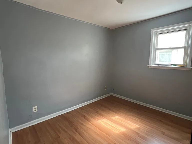 176 Lincoln Ave #1 — Photo 7