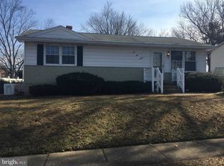 6818 Lenbern Rd, Gwynn Oak, MD 21207