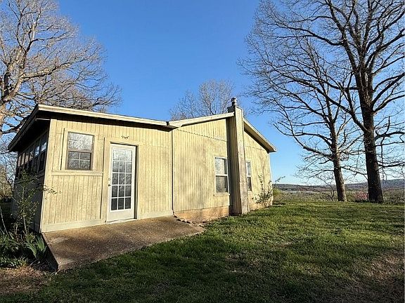 2nd image of 15574 Highway 412
