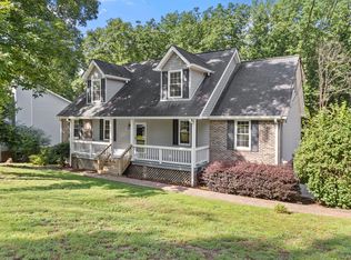 1808 Hidden Harbor Rd, Hixson, TN 37343