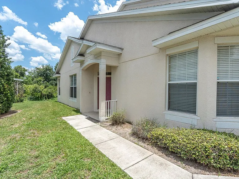 9624 Carlsdale Dr — Photo 29