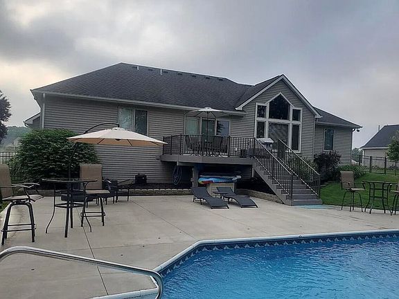 2nd image of 23 Arrowhead Dr