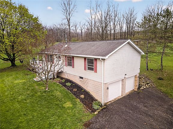 2nd image of 4618 Cole Rd