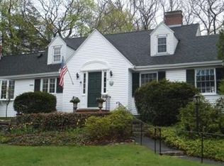 39 W Shore Dr, Marblehead, MA 01945