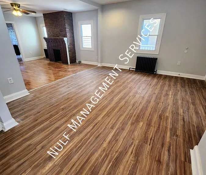 930 Portland St #1 — Photo 5