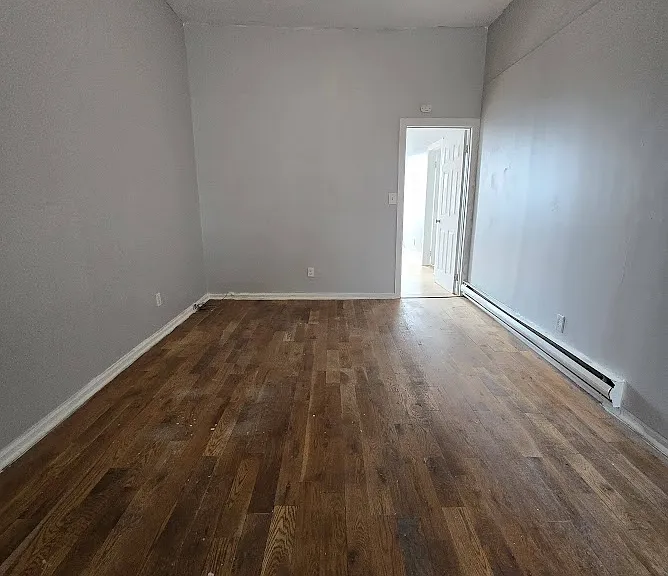 366 Forrest St #4A — Photo 6