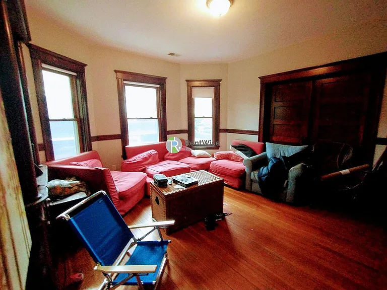 89 Winthrop St #2 — Photo 19
