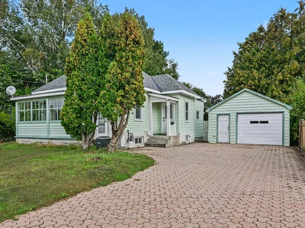 617 Roy St W, Laurentian Valley, ON K8A 6R9