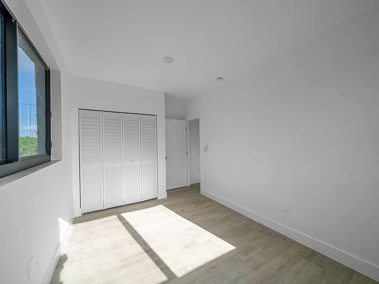 Amazing apartment near Marlins Stadium — Photo 15