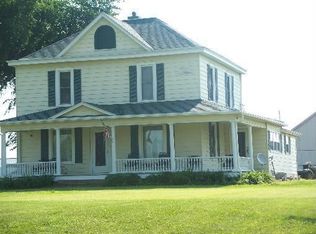 15568 Blue Mound Rd, Valley Falls, KS 66088