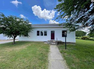 330 S Plum St, Pretty Prairie, KS 67570