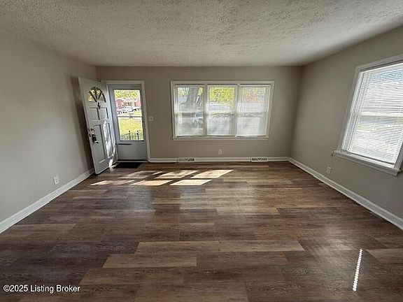 2nd image of 4003 Neagli Ct