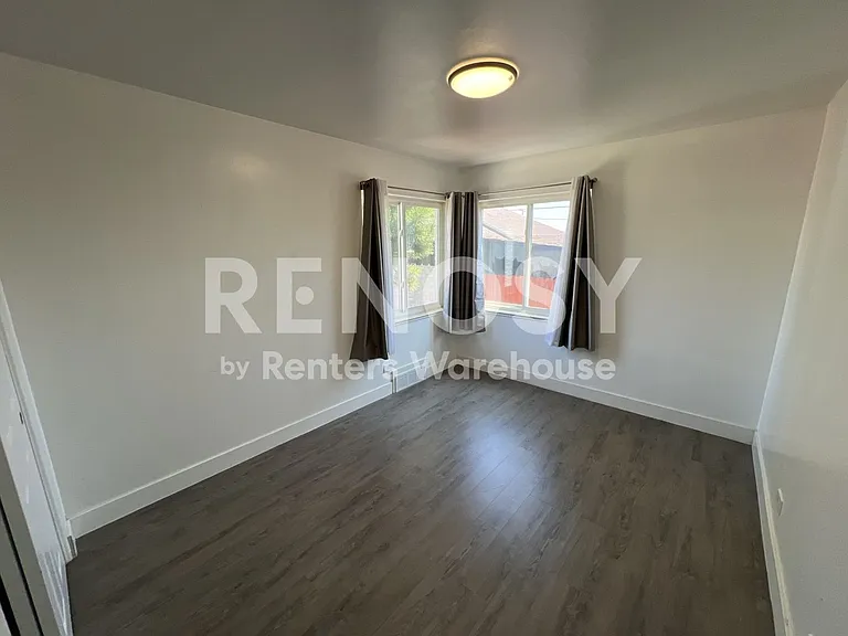 342 S Alcott St #A — Photo 11