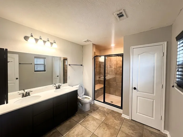 6718 Madison Heights Ct — Photo 13