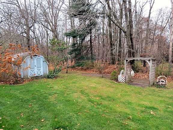 5th image of 20092 Meadowland Dr