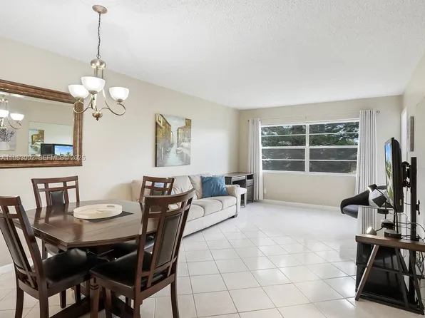4805 NW 35th St APT 506, Fort Lauderdale, FL 33319