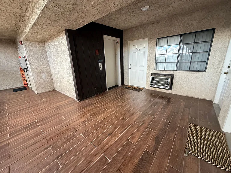 Lassen Carriage House LLC — Photo 6