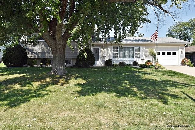 1st image of 411 Harmony Dr