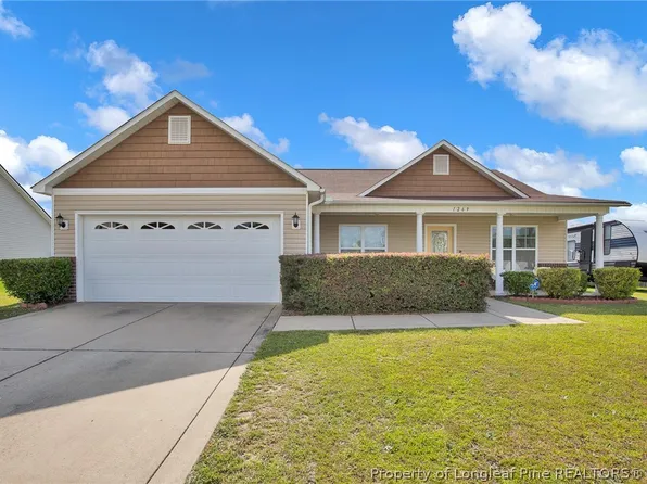 1269 Saint Johns Loop, Raeford, NC 28376