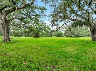 730 & 736 Rancho Chico Ct, Angleton, TX 77515