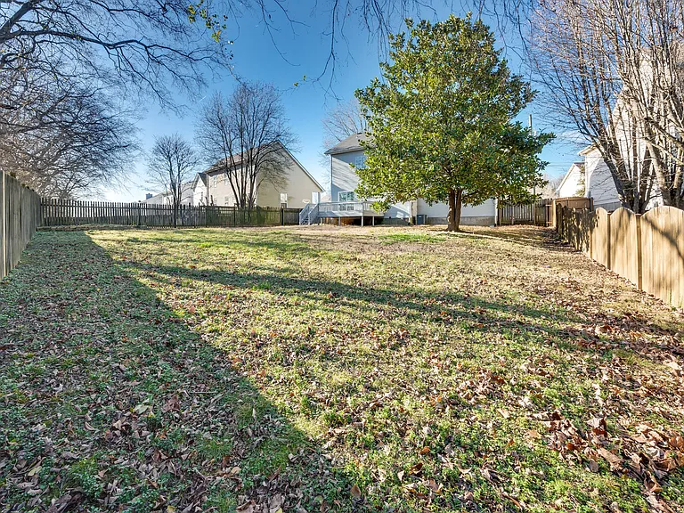 121 Deer Ridge Ln — Photo 56