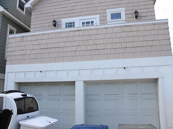 2nd image of 851 G Ave
