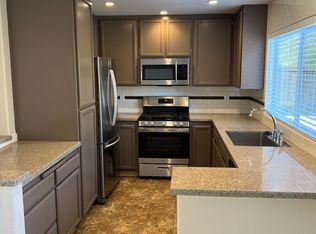 8 Amanda Ct, Napa, CA 94559