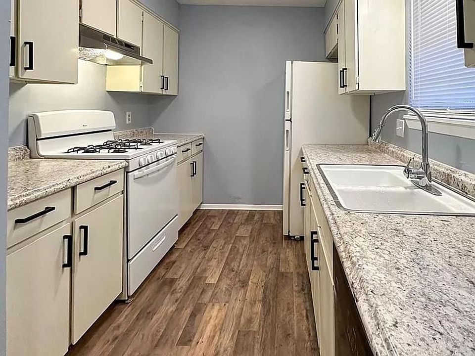 2nd image of 6617 NW Denver Ave #B