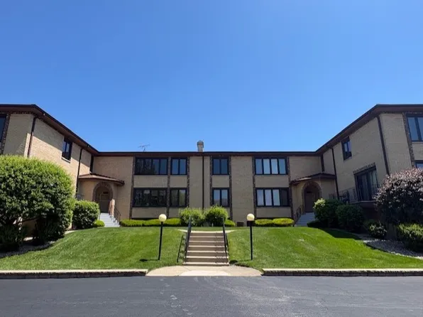 10355 Parkside Ave APT 4, Oak Lawn, IL 60453