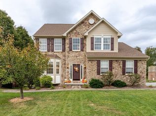 209 Buchanan Dr, Broadway, VA 22815