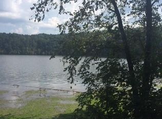 549 Estatohe Cir, Toccoa, GA 30577