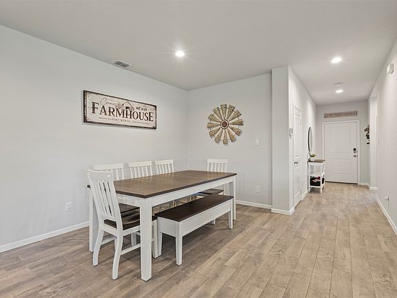 4th image of 5405 N Wind Ln