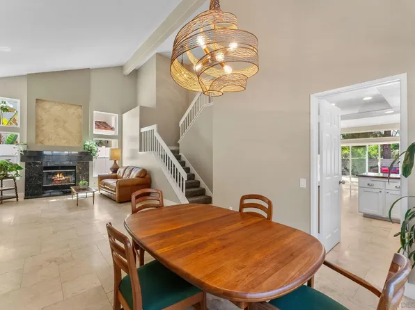 1414 Andorra Ct, Vista, CA 92081