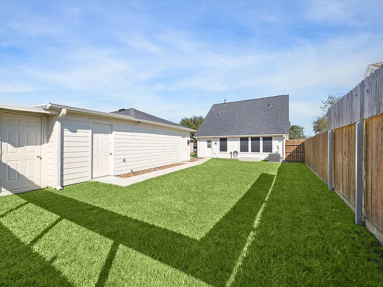 262 Rolling Brook Dr — Photo 35