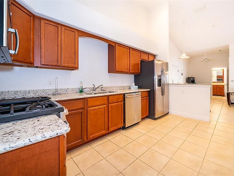 1007 David Walker Dr #B-2 — Photo 9