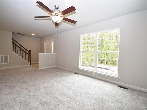 3rd image of 14106 Laketree Dr