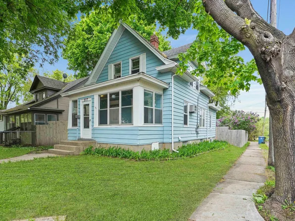 257 Queen Ave N, Minneapolis, MN 55405