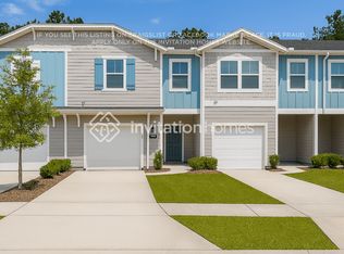 417 Cherry Ridge Dr, Orange Park, FL 32065