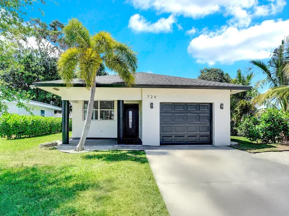 724 SW 9th St, Delray Beach, FL 33444