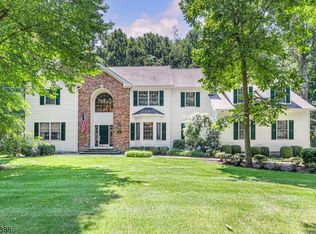 1 Jared Dr, Mendham, NJ 07945