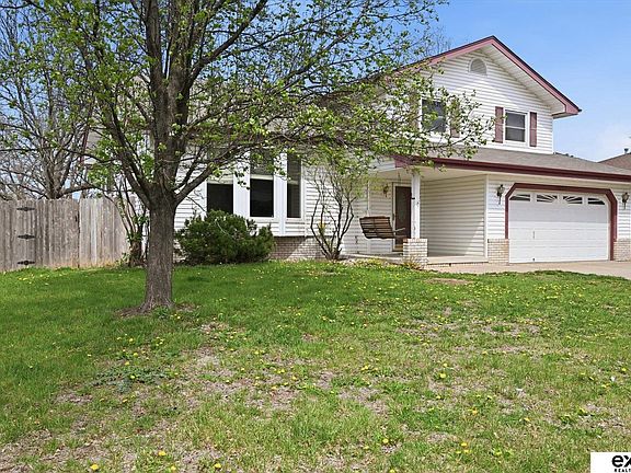 2nd image of 7017 Valley Rd