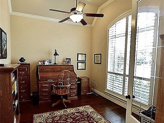 5th image of 27706 Lodgemist Ct